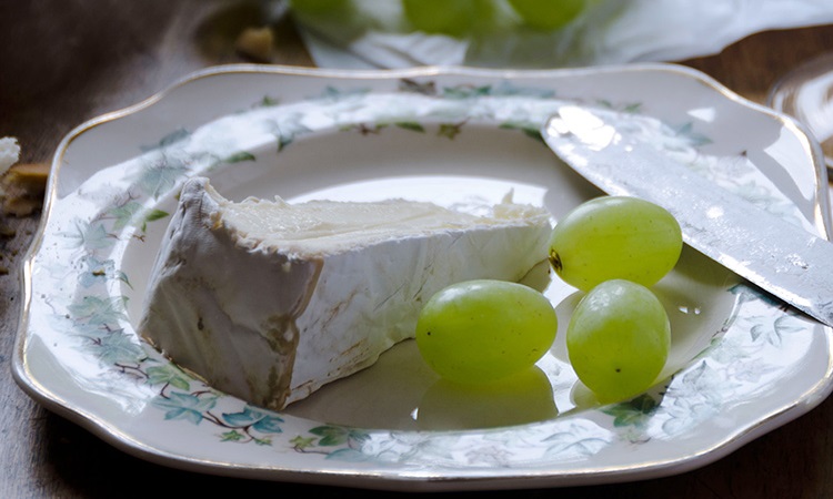 Brie cheese, france walking tour