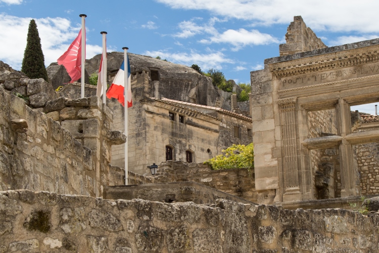 Les beaux France; VBT Biking tour in Provence