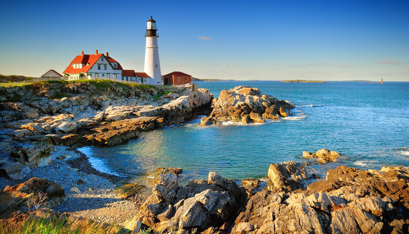 Lighthouses of New England