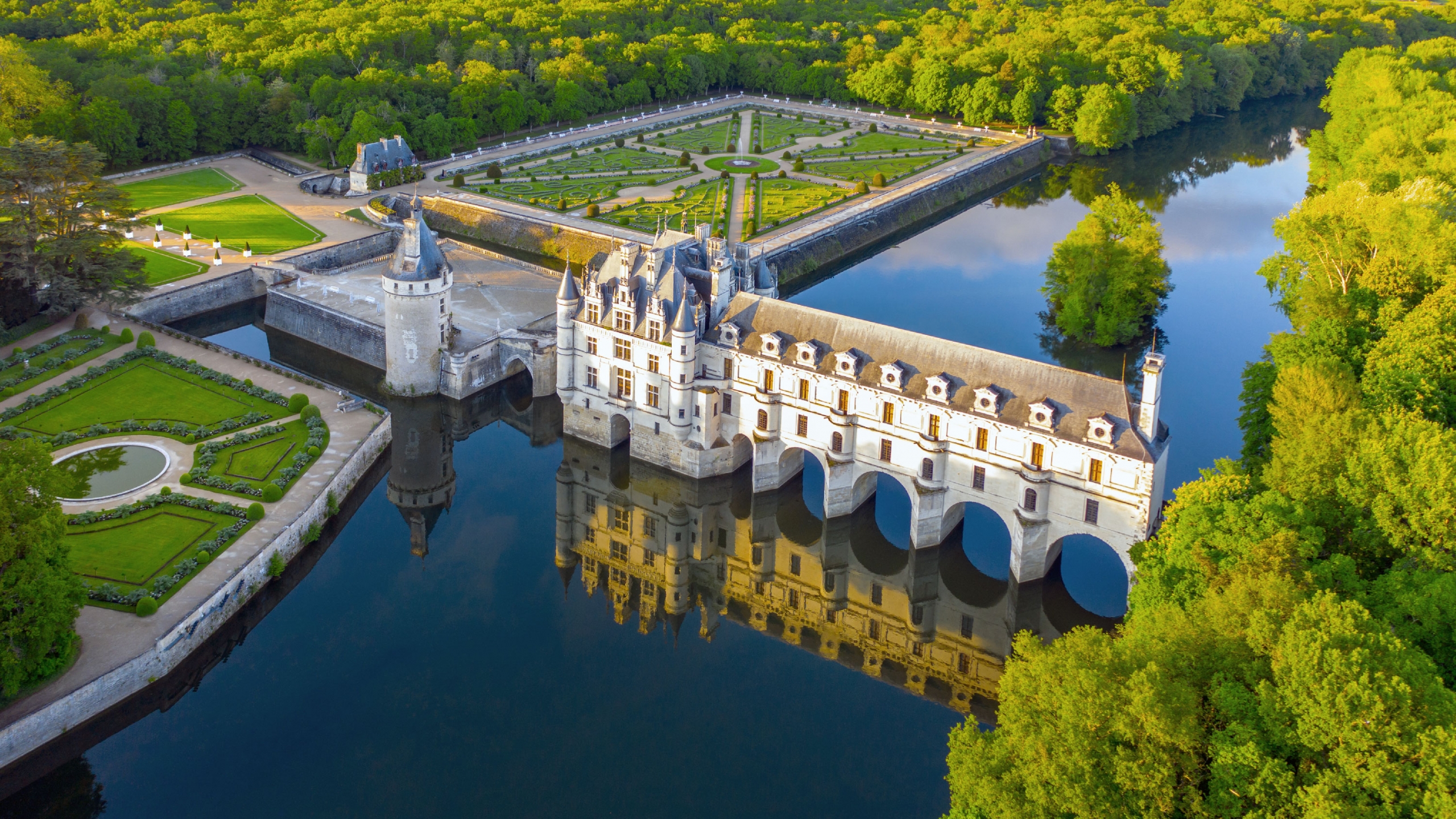 France: Wine & Châteaux of the Loire Valley