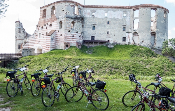 Poland: Cycling Through the Old World