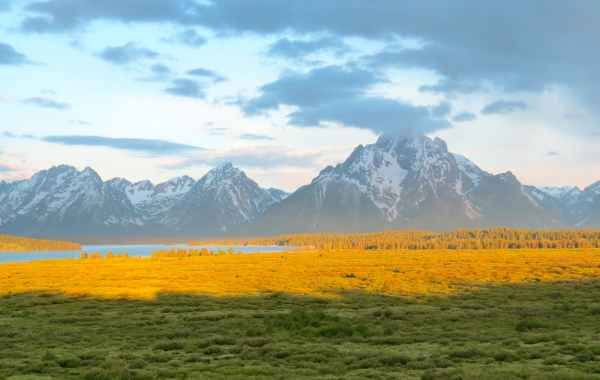 Yellowstone & Grand Teton: Walking America’s First National Park