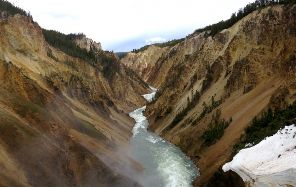 Yellowstone & Grand Teton: Walking America’s First National Park