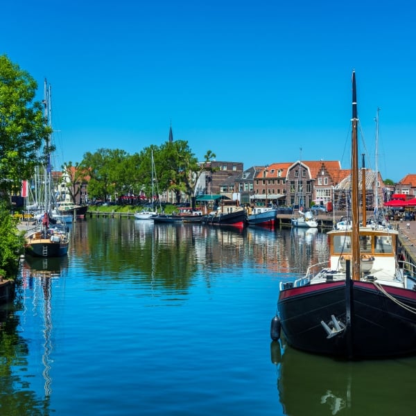 The Netherlands: Holland’s Golden Age Towns & the North Sea 13