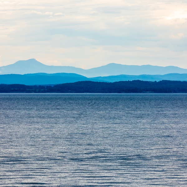 Vermont: MIDDLEBURY COUNTRYSIDE & THE LAKE CHAMPLAIN COAST 1