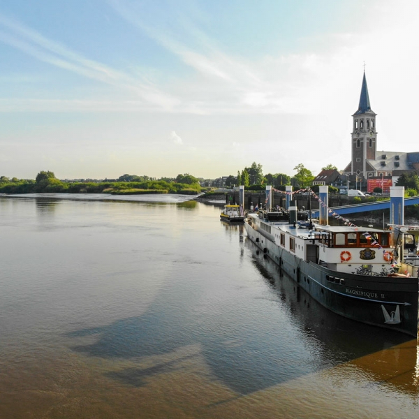 Holland & Belgium Bike & Boat: Amsterdam To Bruges Aboard The Magnifique II NEW 3