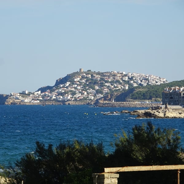 Micro-Moments in Spain’s Costa Brava: The Little Doors VBT Opens 5